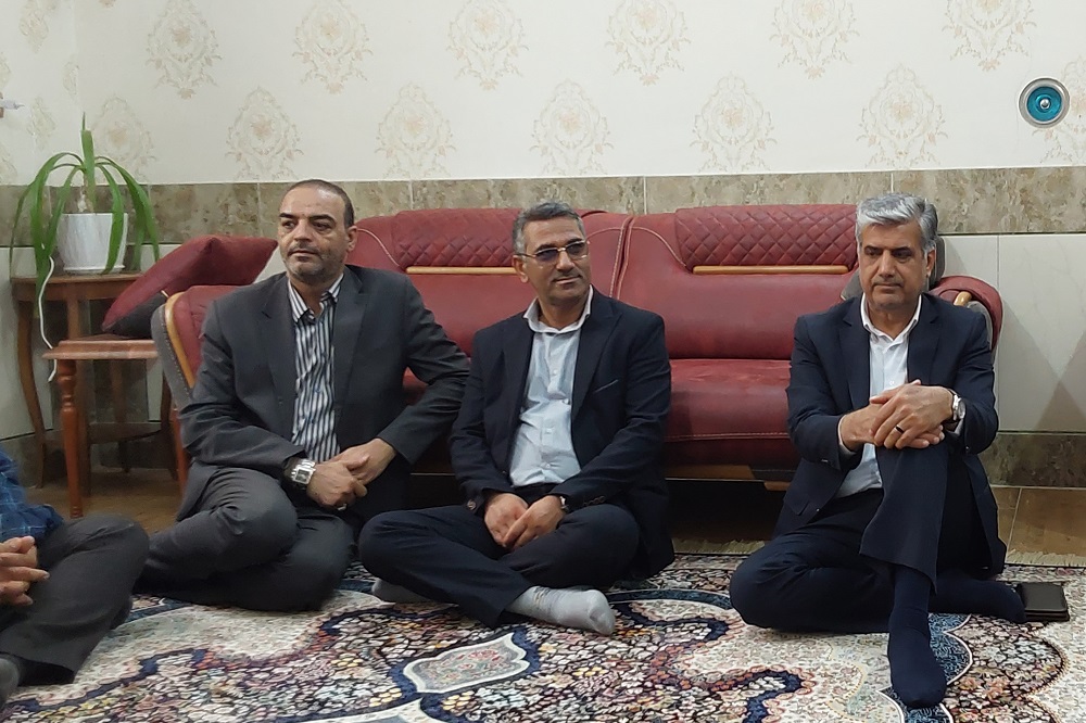 دیدار مدیرکل کمیته امداد سیستانوبلوچستان با سادات در عید غدیر
