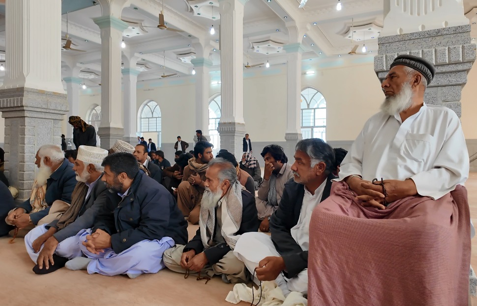 میز خدمت جهادی در کورین برگزار شد