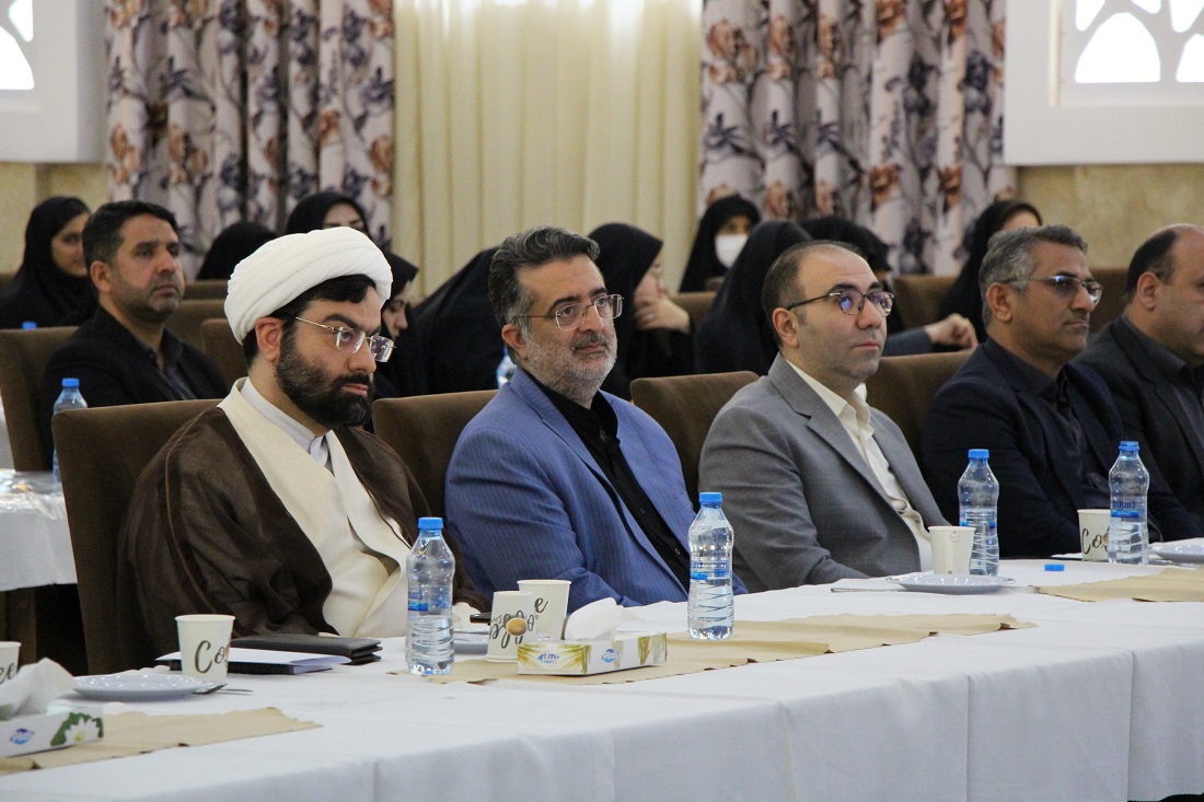 همایش تجلیل از نخبگان و دانشجویان سیستان و بلوچستان
