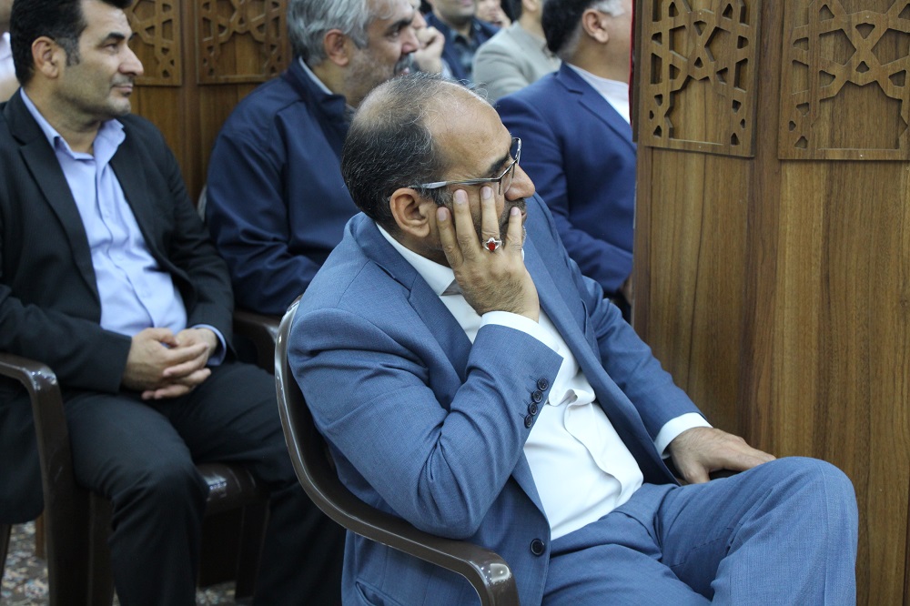 دیدار کارکنان کمیته امداد سیستان و بلوچستان با امام جمعه زاهدان