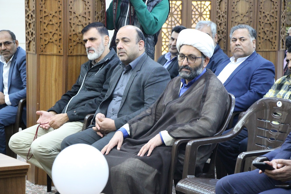 دیدار کارکنان کمیته امداد سیستان و بلوچستان با امام جمعه زاهدان