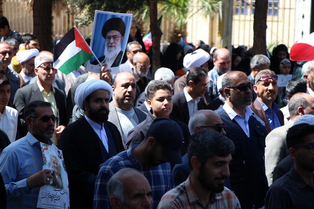 حضور امدادگران سیستان و بلوچستان در راهپیمایی روز قدس