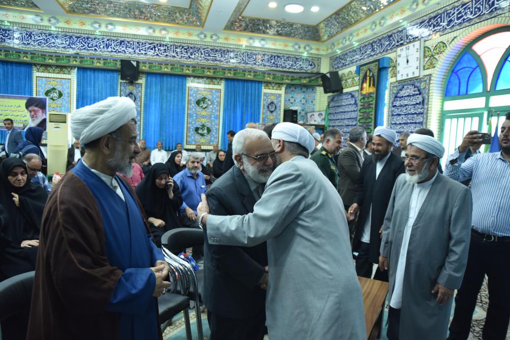 اولین مرحله توزیع مایحتاج تحصیلی در قالب  ۱۰ هزار بسته در گنبد به روایت تصویر1404/06/12