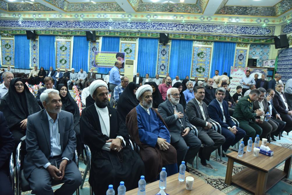 اولین مرحله توزیع مایحتاج تحصیلی در قالب ۱۰ هزار بسته در گنبد به روایت تصویر1404/06/12