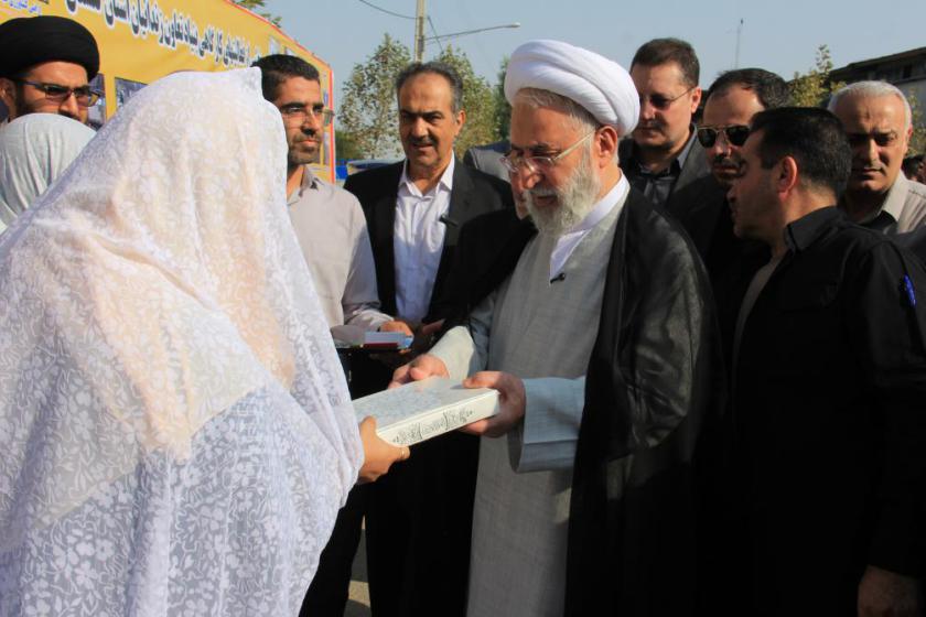 اهداء 10 سری جهیزیه به خانواده های زندانی تحت حمایت کمیته امداد گلستان 1404/06/18