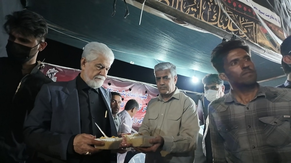 حضور نمایندگان مجلس شورای اسلامی در موکب کمیته امداد سیستان و بلوچستان