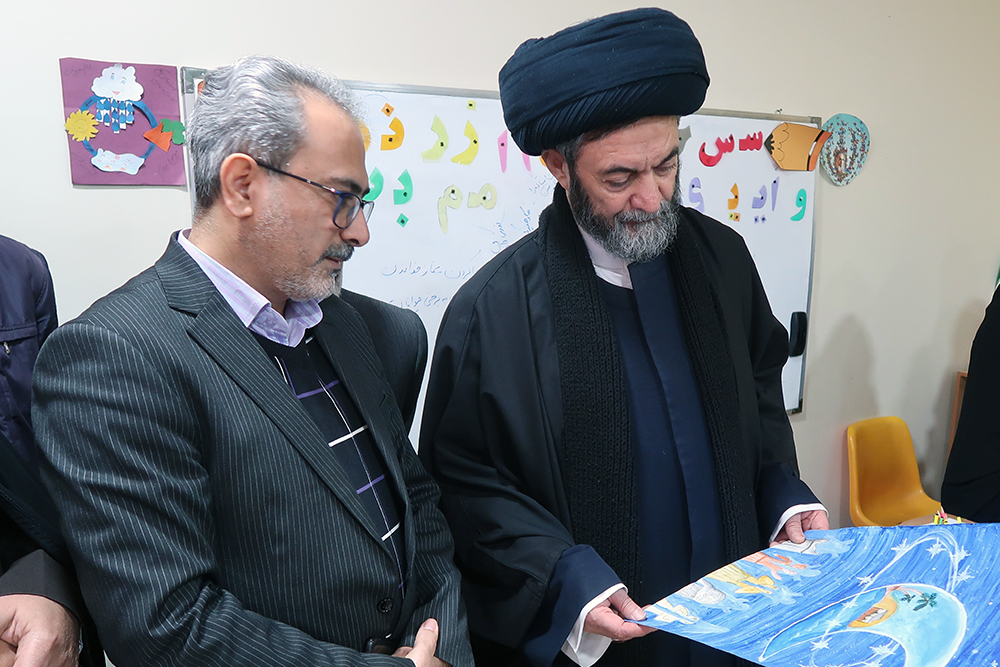 بازدید امام جمعه اردبیل از کانون فرهنگی تربیتی الغدیر