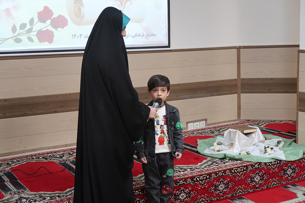 بازدید امام جمعه اردبیل از کانون فرهنگی تربیتی الغدیر