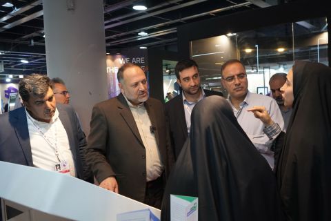 برپایی غرفه سامانه هوشمند امداد در نمایشگاه بین‌المللی الکامپ  (2)    1403/04/12