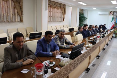 تقدیر از بانک های عامل برتر در کمک به توسعه اشتغال نیازمندان 1403/04/17