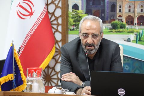 تقدیر از بانک های عامل برتر در کمک به توسعه اشتغال نیازمندان 1403/04/17
