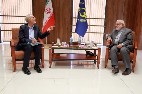 دیدار رئیس کمیته امداد با نمایندگان مجلس شورای اسلامی 1402/05/01