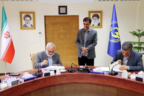 امضای تفاهم‌نامه همکاری مشترک میان کمیته امداد و مرکز آمار ایران  1403/05/09
