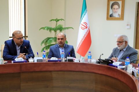 امضای تفاهم‌نامه همکاری مشترک میان کمیته امداد و مرکز آمار ایران  1403/05/09