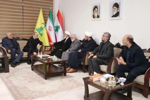 حضور رئیس کمیته امداد در دفتر حزب الله لبنان  1403/07/10