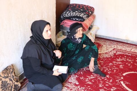 گزارش تصویری- سرکشی  از مددجویان سالمند ایلام به مناسبت روز سالمندان