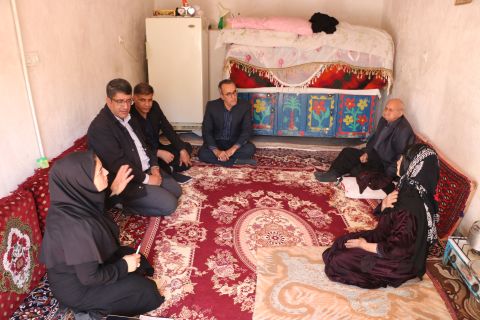 گزارش تصویری- سرکشی  از مددجویان سالمند ایلام به مناسبت روز سالمندان