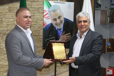 دیدار مدیرکل کمیته امداد استان اصفهان با مدیران شعب بانک های ملت، تجارت، توسعه تعاون و صادرات