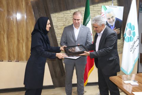 دیدار مدیرکل کمیته امداد استان اصفهان با مدیران شعب بانک های ملت، تجارت، توسعه تعاون و صادرات