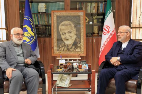 دیدار  سید مرتضی بختیاری ، رئیس کمیته امداد با منوچهر متکی 1403/10/22