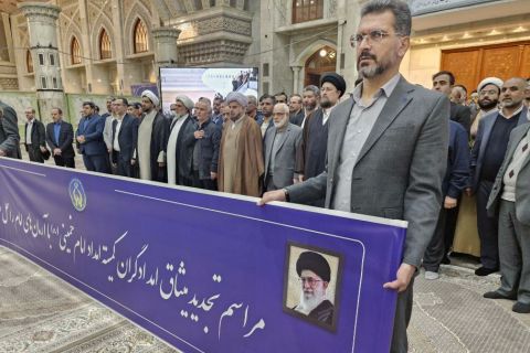 مراسم تجدید میثاق امدادگران کمیته امداد با آرمان های بنیانگذار کبیر انقلاب اسلامی 1403/11/17