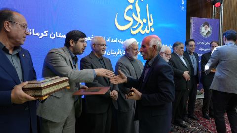 جشن خودکفایی سه هزار خانواده توانمند شده کرمانشاه   1403/12/01  
