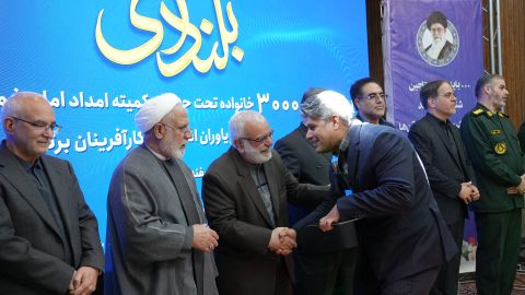 جشن خودکفایی سه هزار خانواده توانمند شده کرمانشاه   1403/12/01  