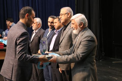 جشن خودکفایی سه هزار خانواده توانمند شده استان هرمزگان   1403/12/01