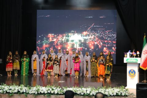 جشن خودکفایی سه هزار خانواده توانمند شده استان هرمزگان   1403/12/01