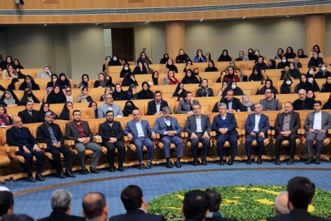 جشن توانمند سازی ( بلندای همت ) با حضور رئیس جمهور سه شنبه  1403/12/14 برگزار شد 