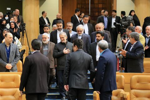 جشن توانمند سازی ( بلندای همت ) با حضور رئیس جمهور سه شنبه  1403/12/14 برگزار شد 