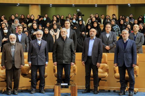 جشن توانمند سازی ( بلندای همت ) با حضور رئیس جمهور سه شنبه  1403/12/14 برگزار شد 