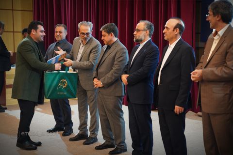 گزارش تصویری همایش تجلیل از خیرین و نیکوکاران استان اردبیل 1403/12/25