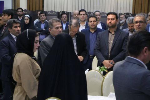 هم‌ نشینی با ایتام و برپایی ضیافت افطاری با حضور مدیران بانک های عامل استان البرز