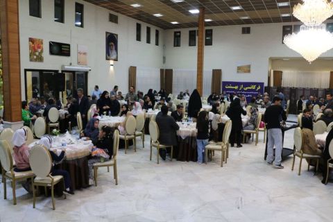 هم‌ نشینی با ایتام و برپایی ضیافت افطاری با حضور مدیران بانک های عامل استان البرز