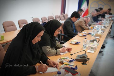 گزارش تصویری نشست خبری مدیرکل کمیته امداد استان اردبیل1404/01/24