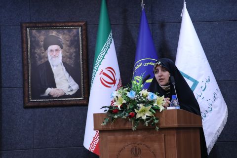 نشست تخصصی مشاوران امور بانوان دستگاه‌های اجرایی کشور به میزبانی کمیته امداد 1404/01/31