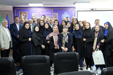 مراسم گرامیداشت مقام استاد در مرکز آموزش  علمی -  کاربردی کمیته امداد امام خمینی (ره)