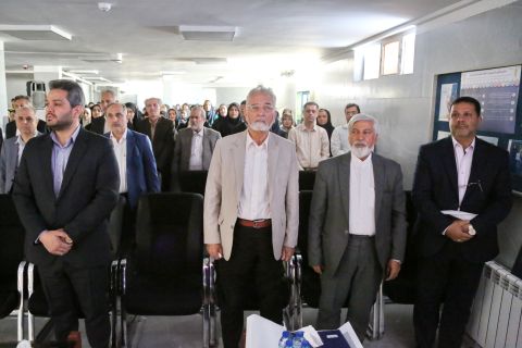 مراسم گرامیداشت مقام استاد در مرکز آموزش  علمی -  کاربردی کمیته امداد امام خمینی (ره)
