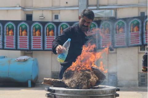 گزارش تصویری+ امدادگران کمیته امداد خراسان شمالی با پخت 1000 پرس غذا معنای همدلی را به تصویر کشیدند