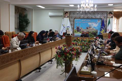 نشست خبری مدیرکل کمیته امداد استان اصفهان با اصحاب رسانه و مطبوعات  1404/06/17