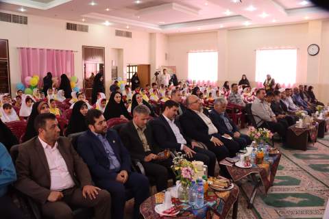 زنگ عاطفه‌ها با همدلی دانش آموزان مدرسه شهید ناقه اصفهان نواخته شد 1404/07/07