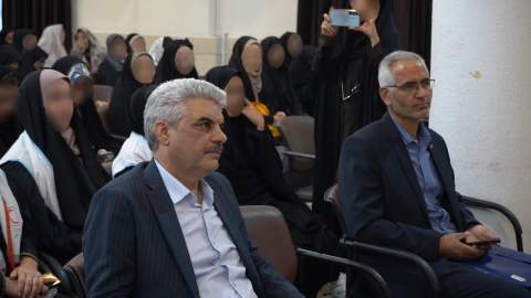 اعزام بیش از ۲۴۰ نفر از دختران تحت حمایت کمیته امداد استان اصفهان به مشهد مقدس (1404/07/17)