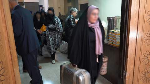 اعزام بیش از ۲۴۰ نفر از دختران تحت حمایت کمیته امداد استان اصفهان به مشهد مقدس (1404/07/17)