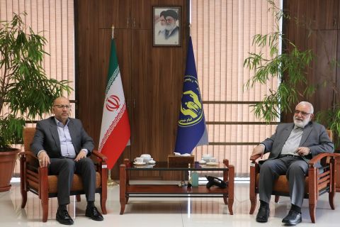 دیدار رئیس کمیته امداد با نماینده حوزه انتخابیه اردکان   1403/02/01 