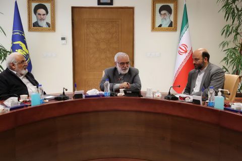 امضای تفاهم‌نامه همکاری میان کمیته امداد و سازمان نوسازی، توسعه و تجهیز مدارس کشور   1403/02/08  