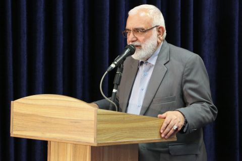 مراسم تجلیل از پذیرفته‌شدگان برتر دانشگاه فرهنگیان  1403/02/16 