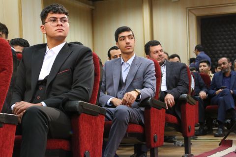 مراسم تجلیل از پذیرفته‌شدگان برتر دانشگاه فرهنگیان  1403/02/16 