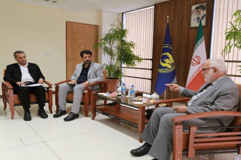 دیدار رئیس کمیته امداد با نمایندگان مجلس شورای اسلامی 1403/03/29