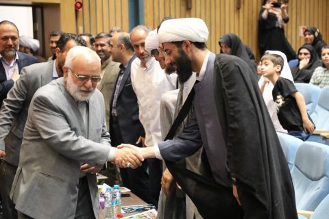 برگزاری رویداد ملی بازگشت به تحصیل دانش‌آموزان تحت حمایت کمیته امداد 1403/03/30